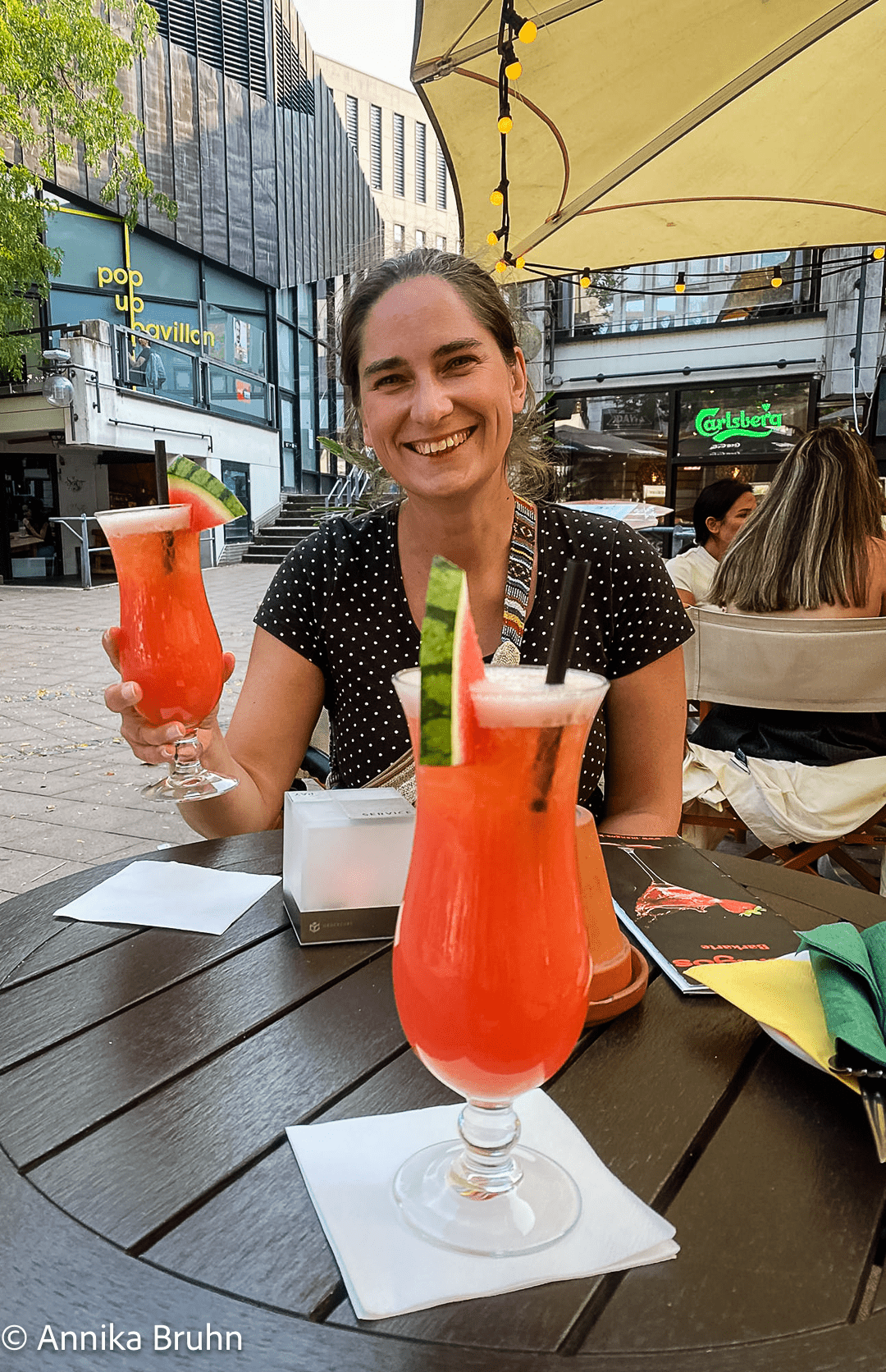 Ich beim Cocktail genießen